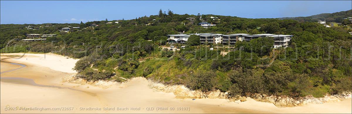 Peter Bellingham Photography Stradbroke Island Beach Hotel - QLD (PBH4 00 19192)
